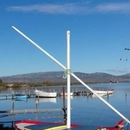 Climatise Proche Et Commerces Avec Terrasse - Fr-1-529-311 *